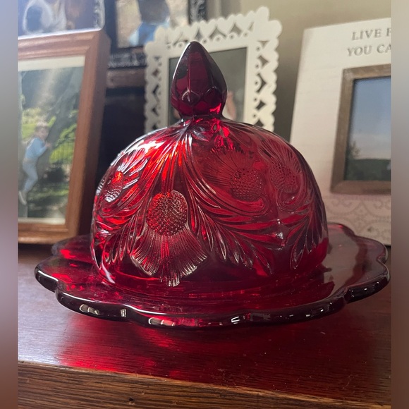 Vintage Mosser Deep Ruby Red Inverted Thistle Glass Cheese/Butter Dish Beautiful - Picture 1 of 4